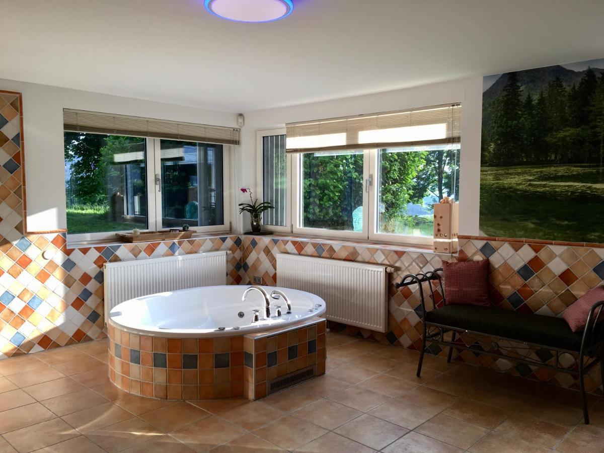 Naturforsthaus Ferienwohnung Fuer Hunde- Und Tierverbundene Menschen Preitenegg Екстериор снимка