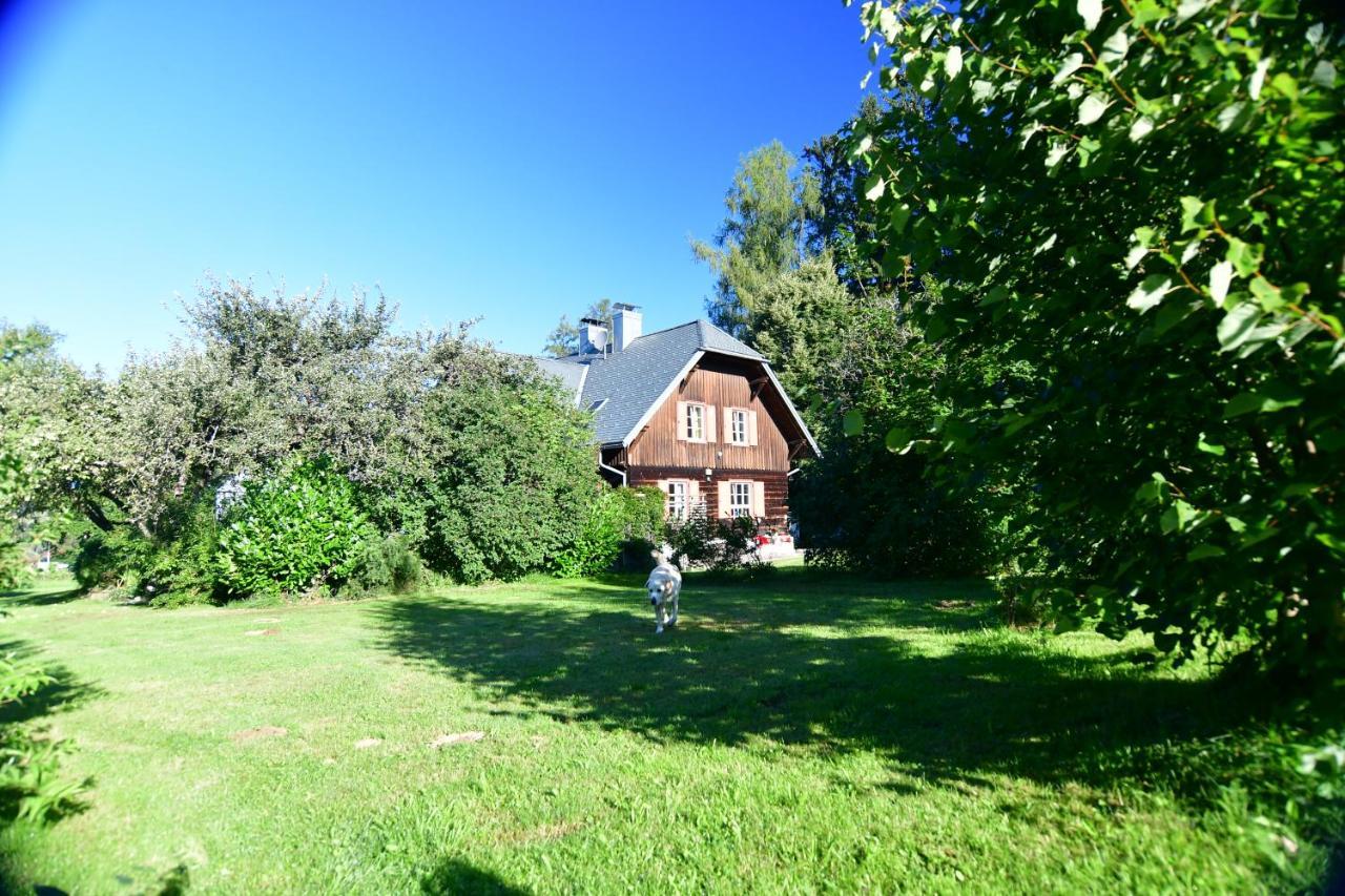 Naturforsthaus Ferienwohnung Fuer Hunde- Und Tierverbundene Menschen Preitenegg Екстериор снимка